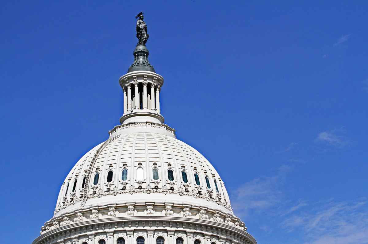 美國國債：首超32兆美元！ | 美股| 鉅亨號| Anue鉅亨