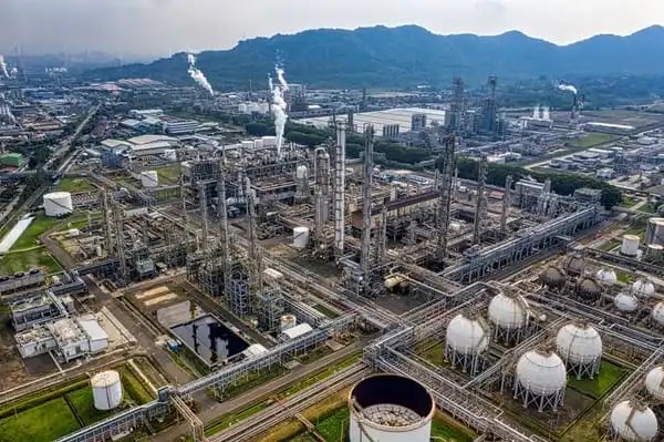 美債殖利率盤中觸5.344%創24年新高後急回落：聯準會兩位"二把手"接連放鴿，10月升息機率驟降至28%