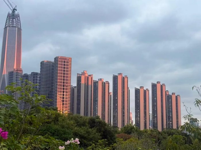 42%降幅背後：深圳新房減量，市場轉向現房與品質比拚